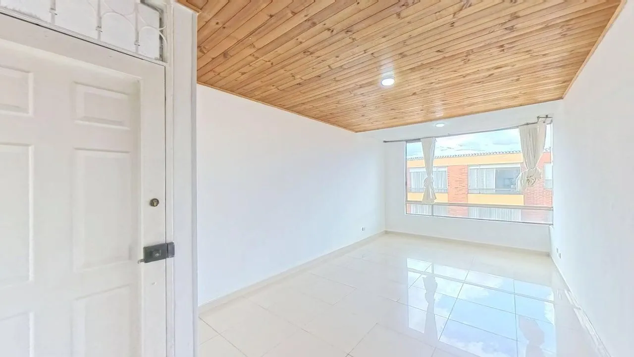 Apartamento en Modelia foto 2