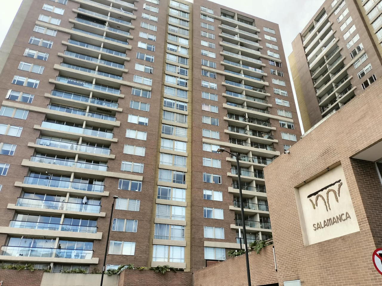 Apartamento de 3 alcobas en venta en Los Alcazares, Bogotá, 69 m² · foto 16 de 24
