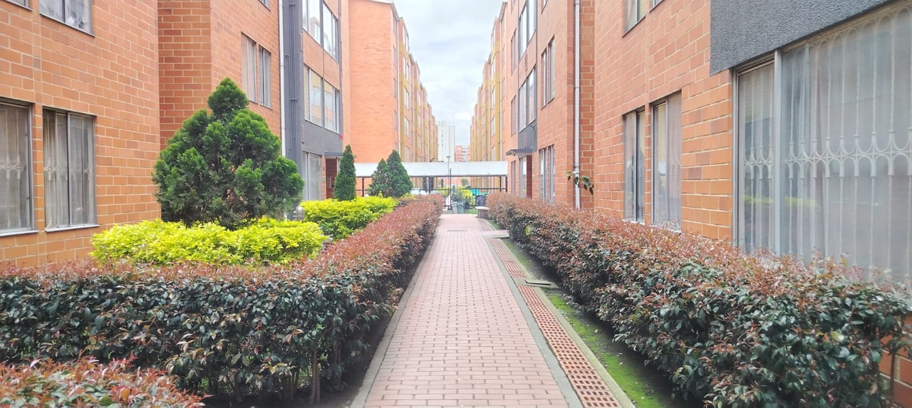 Apartamento en venta en Calandaima, Bogotá · foto 24 de 24