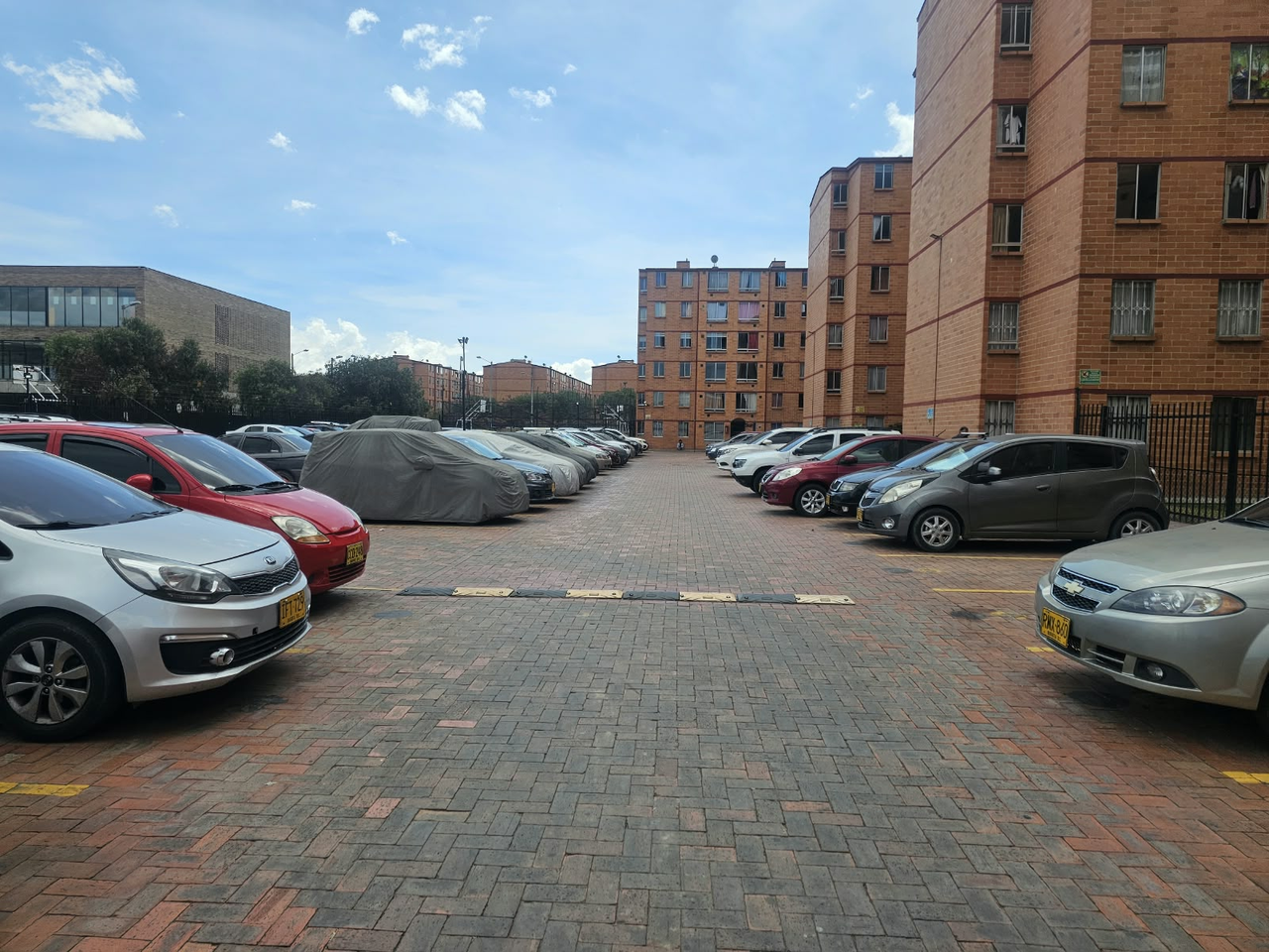 Apartamento de 3 alcobas en venta en Tintal Sur, Bogotá, 42 m² · foto 18 de 20