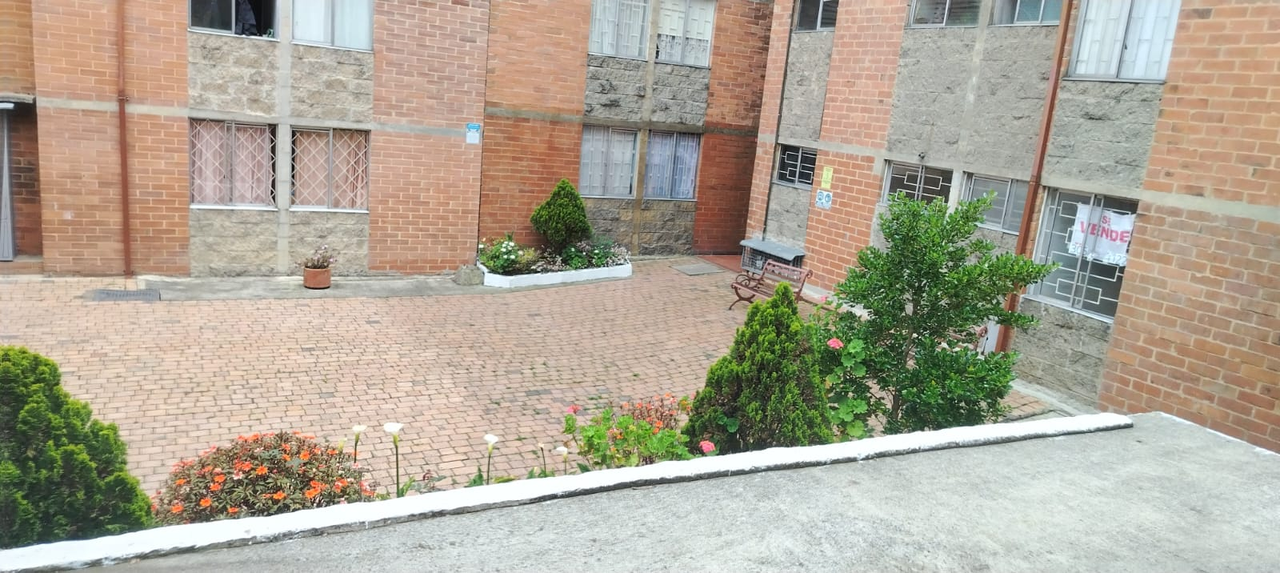 Apartamento de 3 alcobas en venta en San Blas, Bogotá, 50 m² · foto 21 de 24