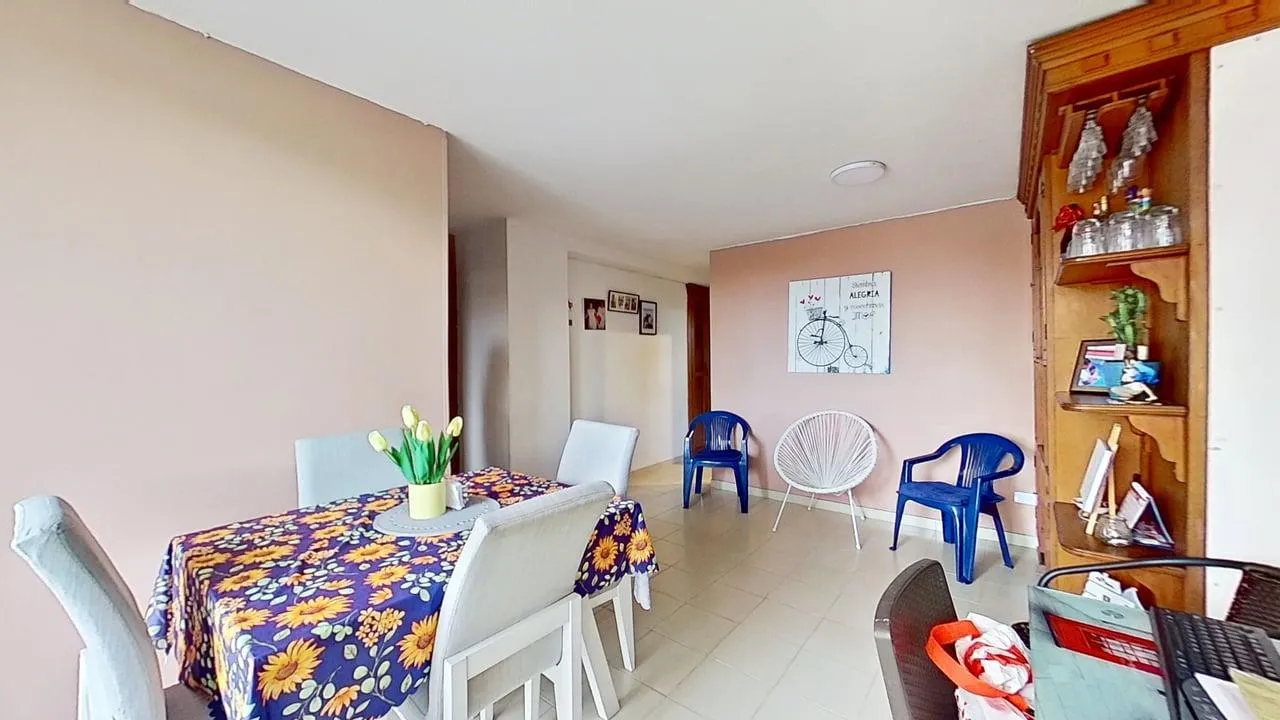 Apartamento en El Recreo foto 3