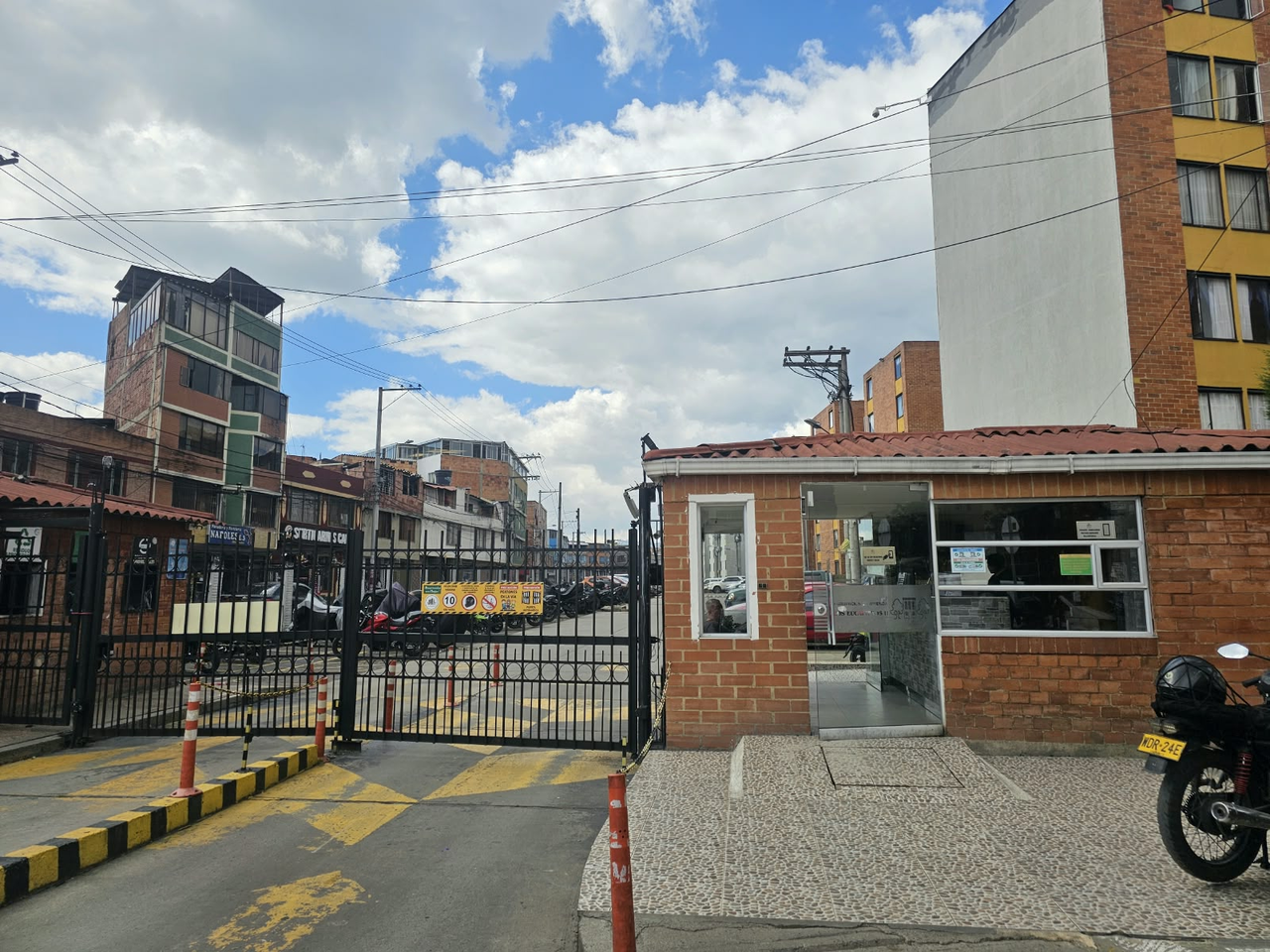 Apartamento en venta en Tibabuyes, Bogotá · foto 21 de 23