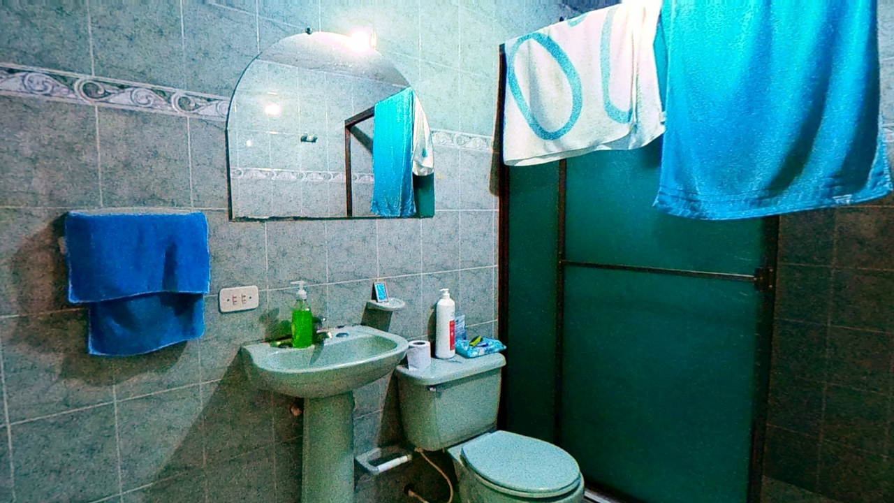 Casa de 2 alcobas en venta en Fontibon, Bogotá, 131 m² · foto 8 de 12