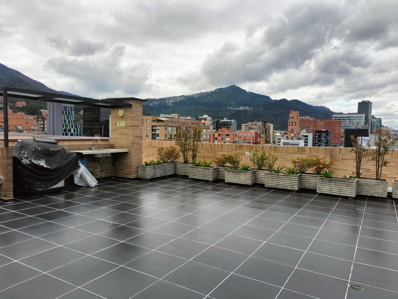 Apartamento de 2 alcobas en venta en Usaquen, Bogotá, 87 m² · foto 23 de 24