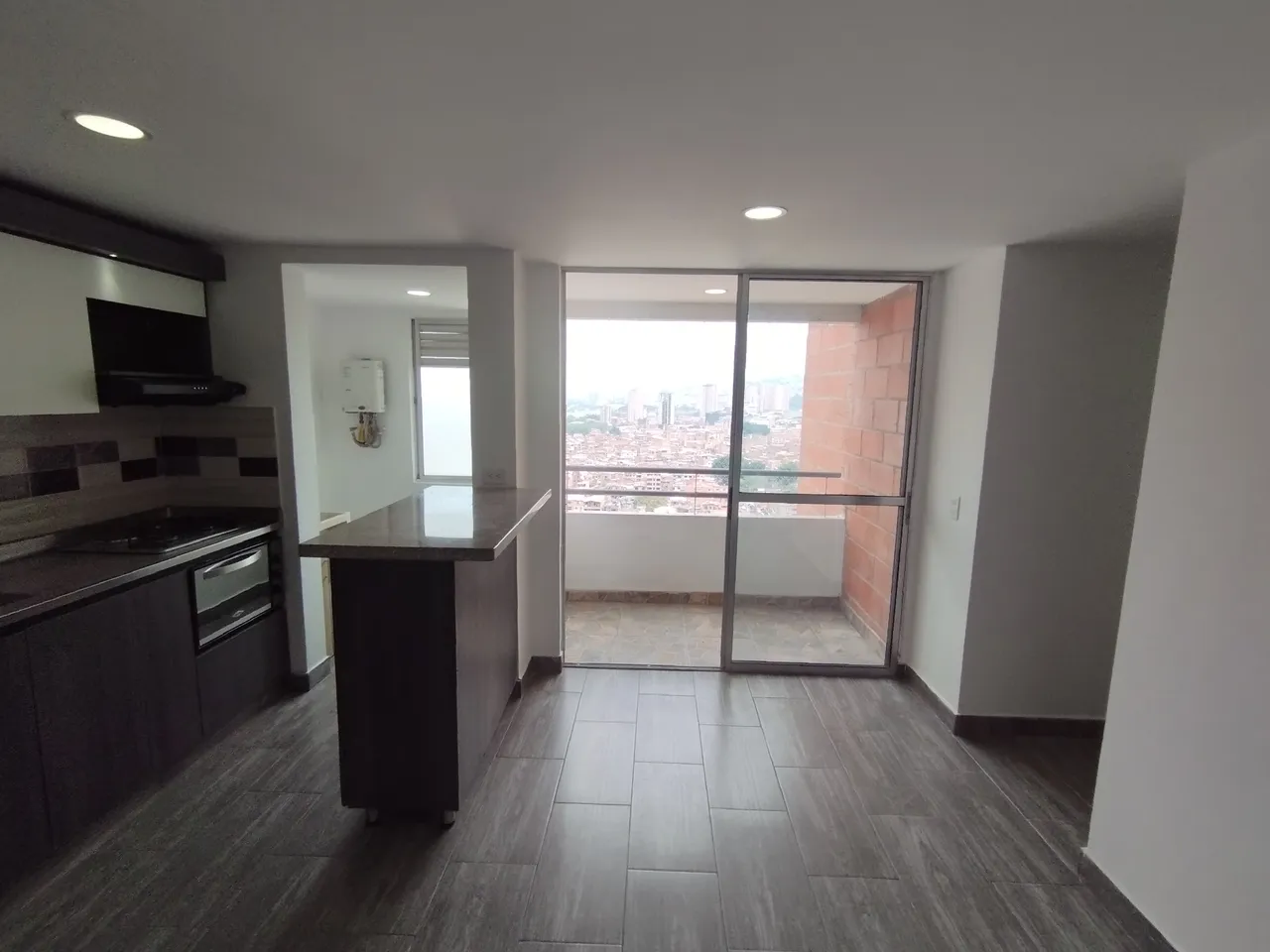 Apartamento en Ciudad Niquia foto 2