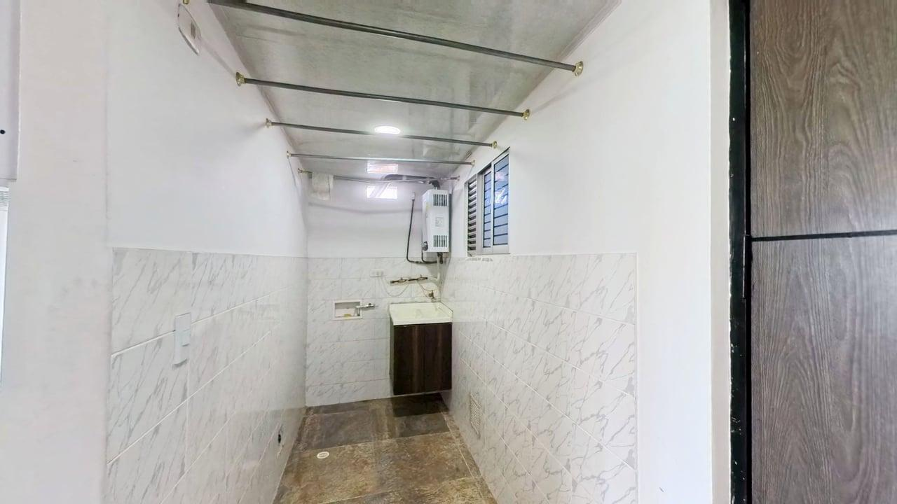 Apartamento en venta en Ciudad Montes, Bogotá · foto 6 de 19