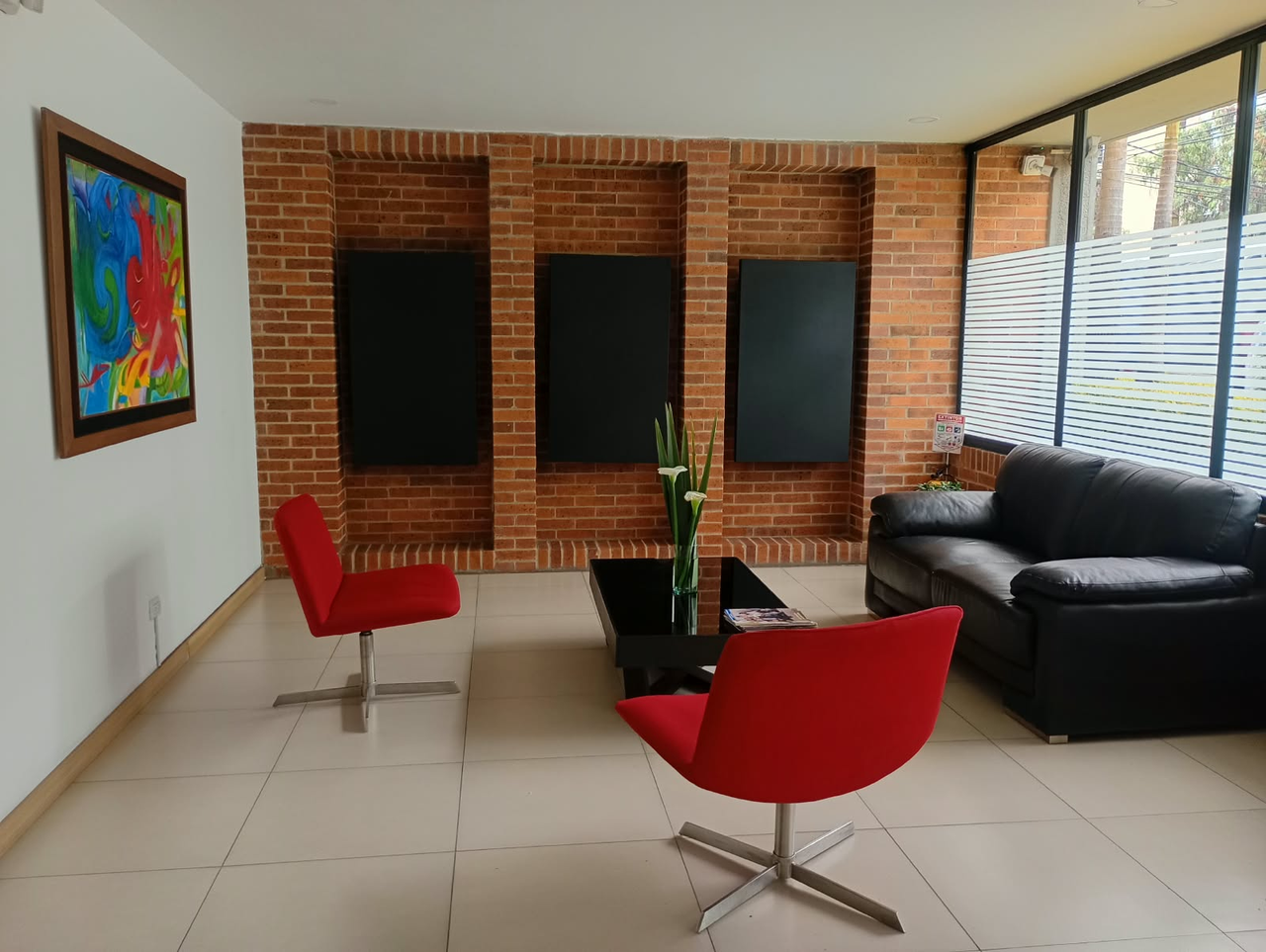 Apartamento de 2 alcobas en venta en Santa Barbara, Bogotá, 64 m² · foto 17 de 18