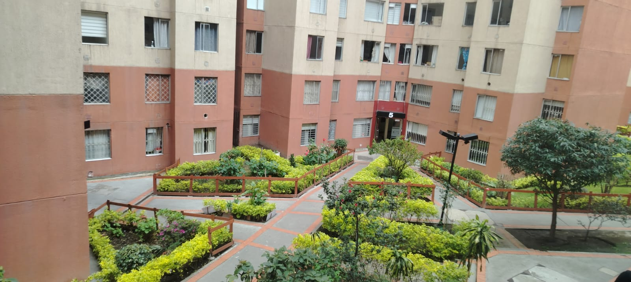 Apartamento en venta en Ismael Perdomo, Bogotá · foto 18 de 23