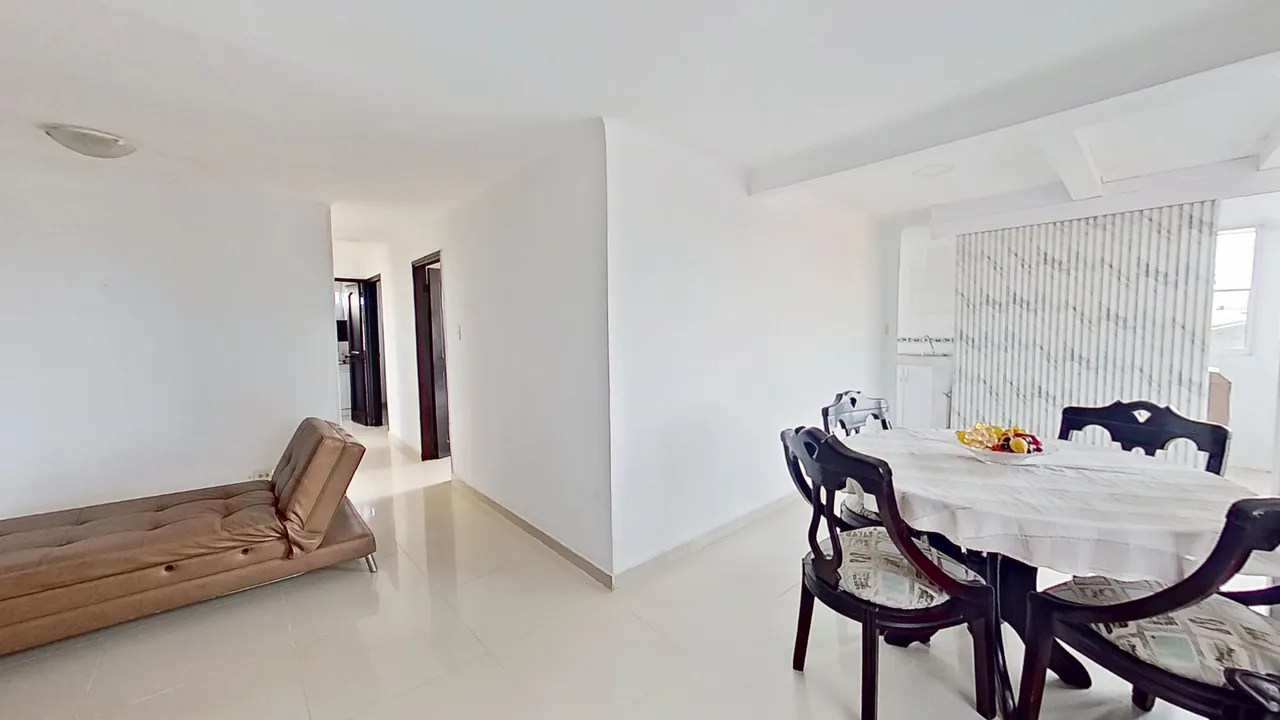 Apartamento en Campo Alegre foto 4