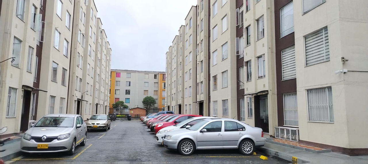 Apartamento de 3 alcobas en venta en Verbenal, Bogotá, 43 m² · foto 20 de 24