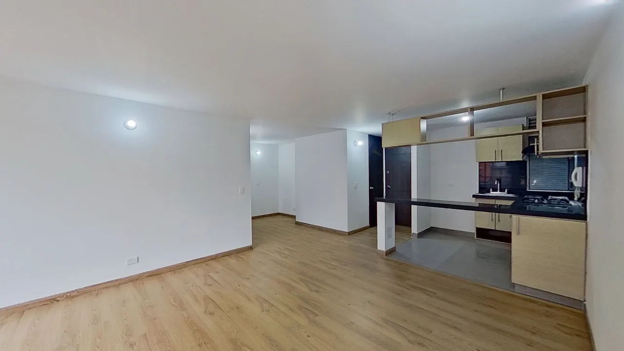 Apartamento en Pinos de Lombardia foto 2