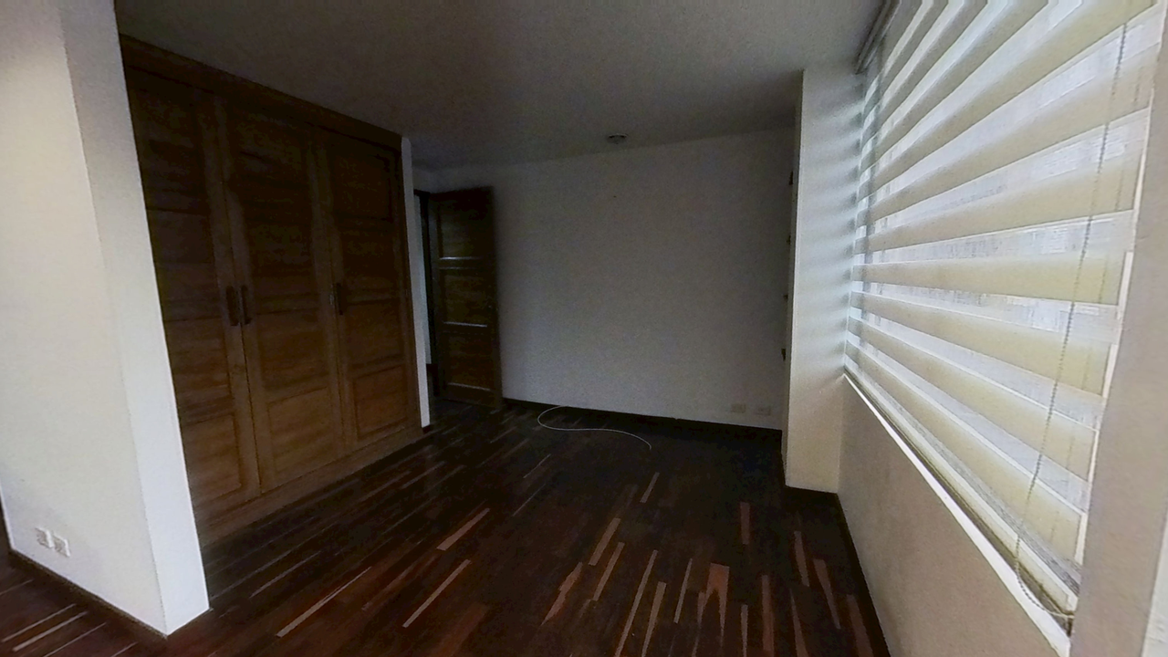 Apartamento de 2 alcobas en venta en Chico Lago, Bogotá, 88 m² · foto 4 de 18