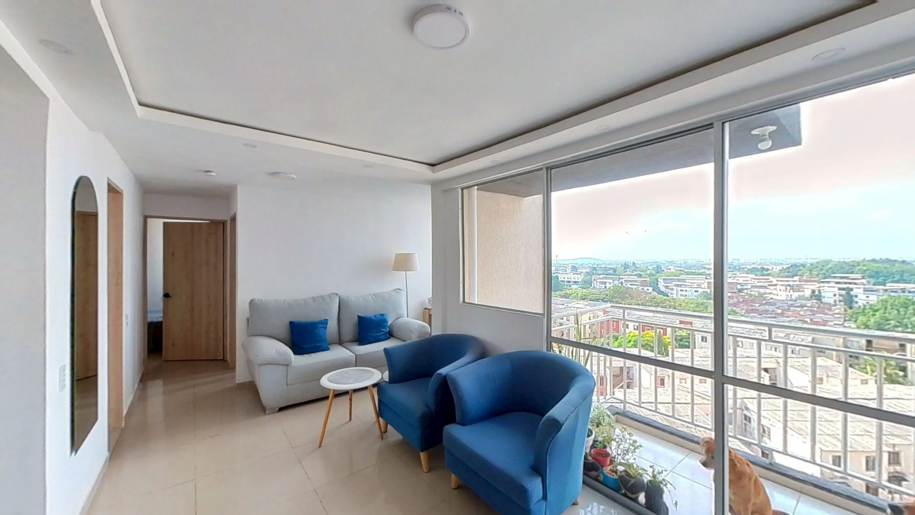 Apartamento en La Alborada foto 2