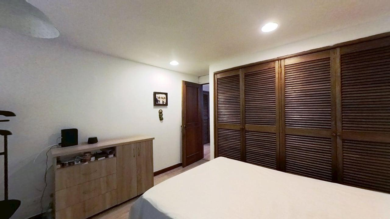Apartamento de 3 alcobas en venta en Chico Lago, Bogotá, 116 m² · foto 14 de 24