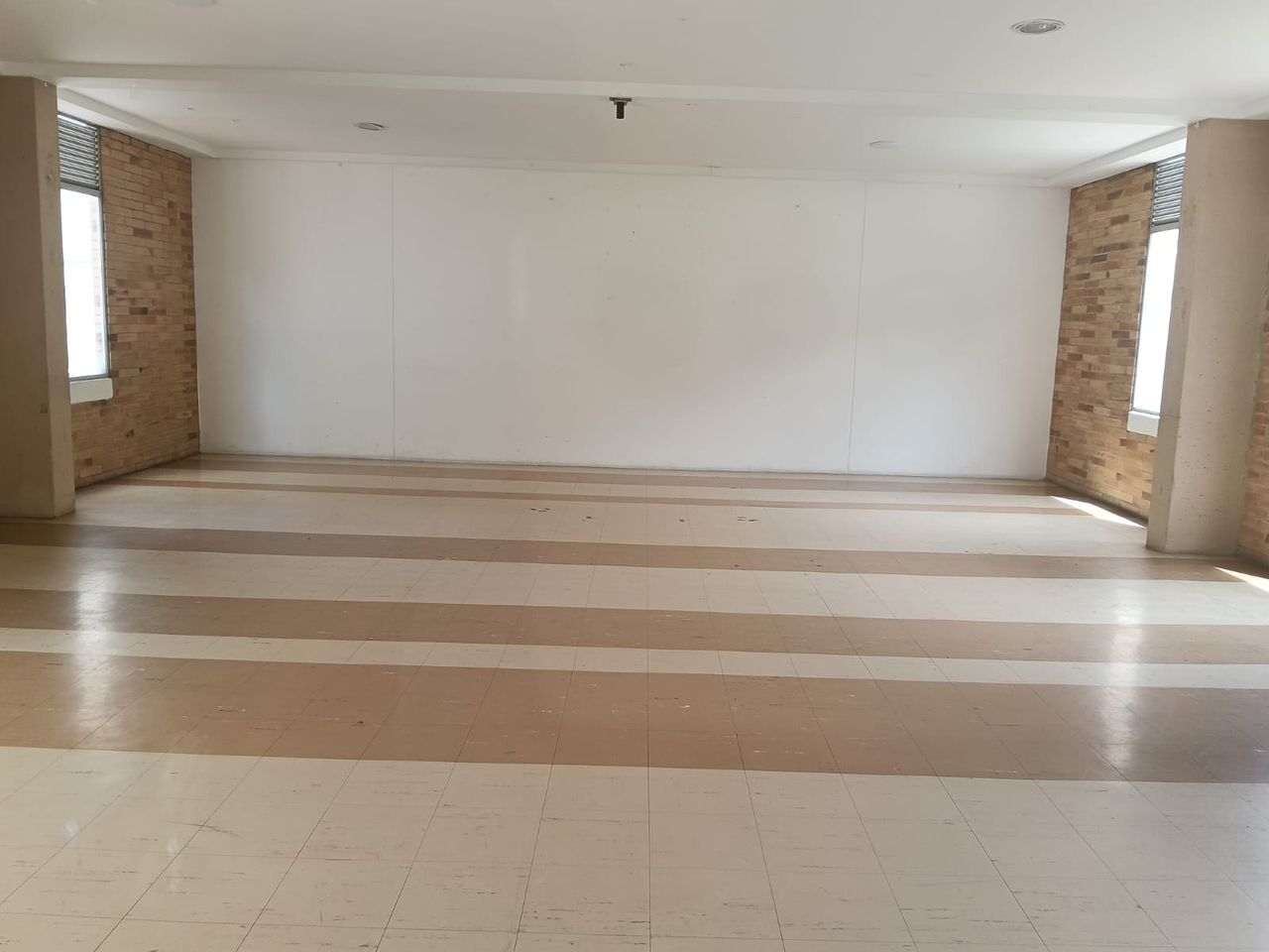 Apartamento de 2 alcobas en venta en Lourdes, Bogotá, 40 m² · foto 13 de 21