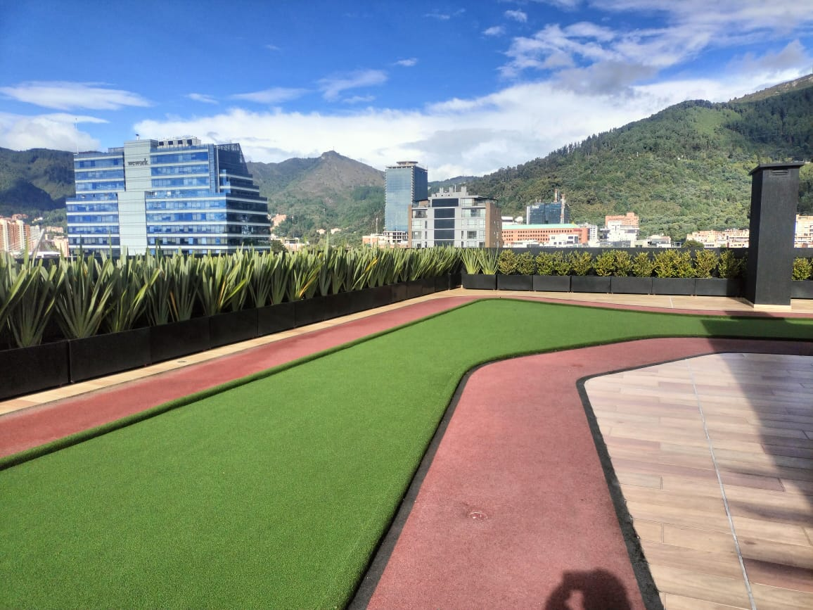 Apartamento de 1 alcoba en venta en Chico Lago, Bogotá, 24 m² · foto 12 de 21