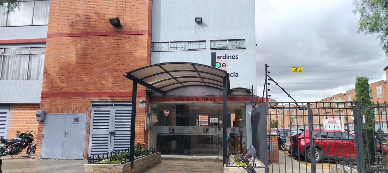 Casa de 4 alcobas en venta en Bavaria, Bogotá, 75 m² · foto 17 de 24