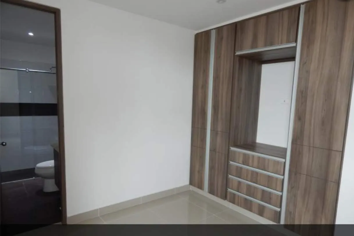 Apartamento en Ciudad Jardin foto 3