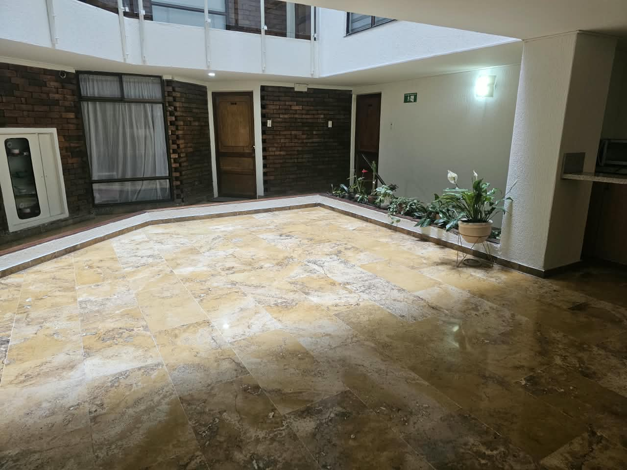 Apartamento en venta en Los Cedros, Bogotá · foto 13 de 16