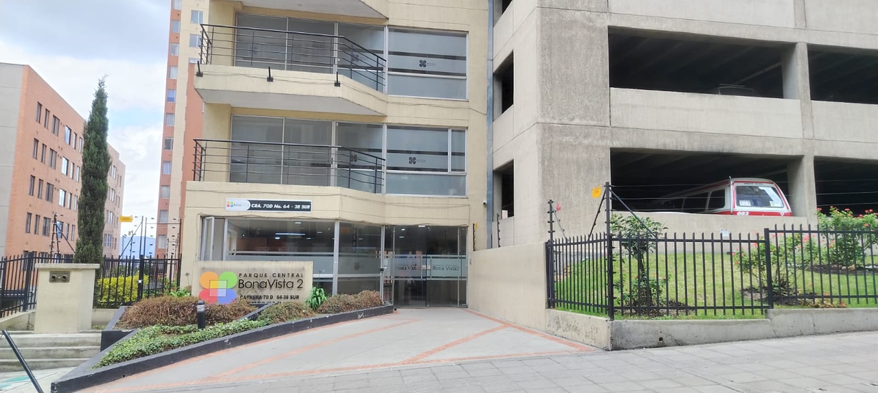 Apartamento en venta en Ismael Perdomo, Bogotá · foto 14 de 23