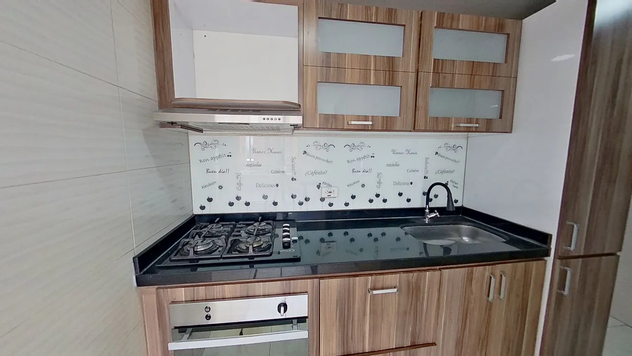 Apartamento en Rafael Escamilla foto 4