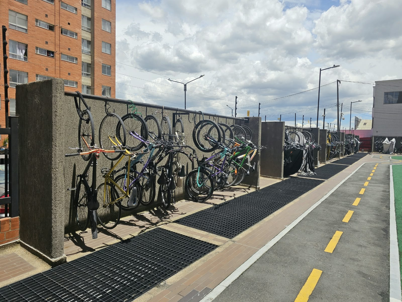 Apartamento en venta en Calandaima, Bogotá · foto 21 de 23