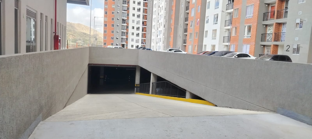 Apartamento en venta en Gran Yomasa, Bogotá · foto 11 de 24