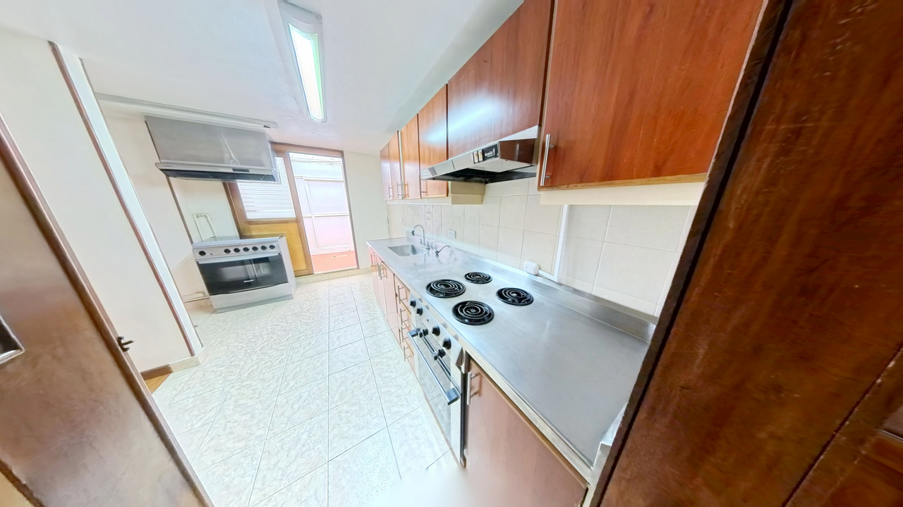 Apartamento de 4 alcobas en venta en Los Cedros, Bogotá, 121 m² · foto 7 de 24