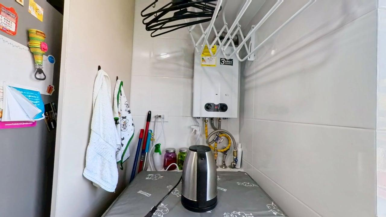 Apartamento de 3 alcobas en venta en Bavaria, Bogotá, 74 m² · foto 6 de 24