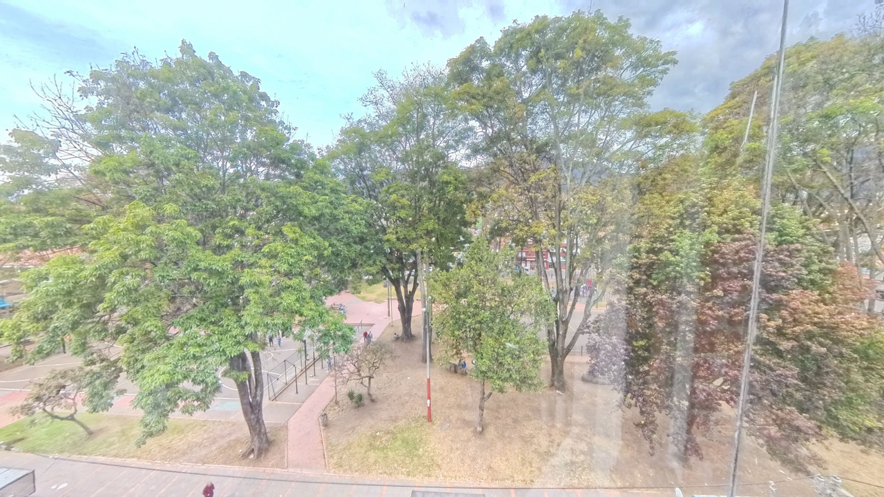 Apartamento en venta en Galerias, Bogotá · foto 11 de 24