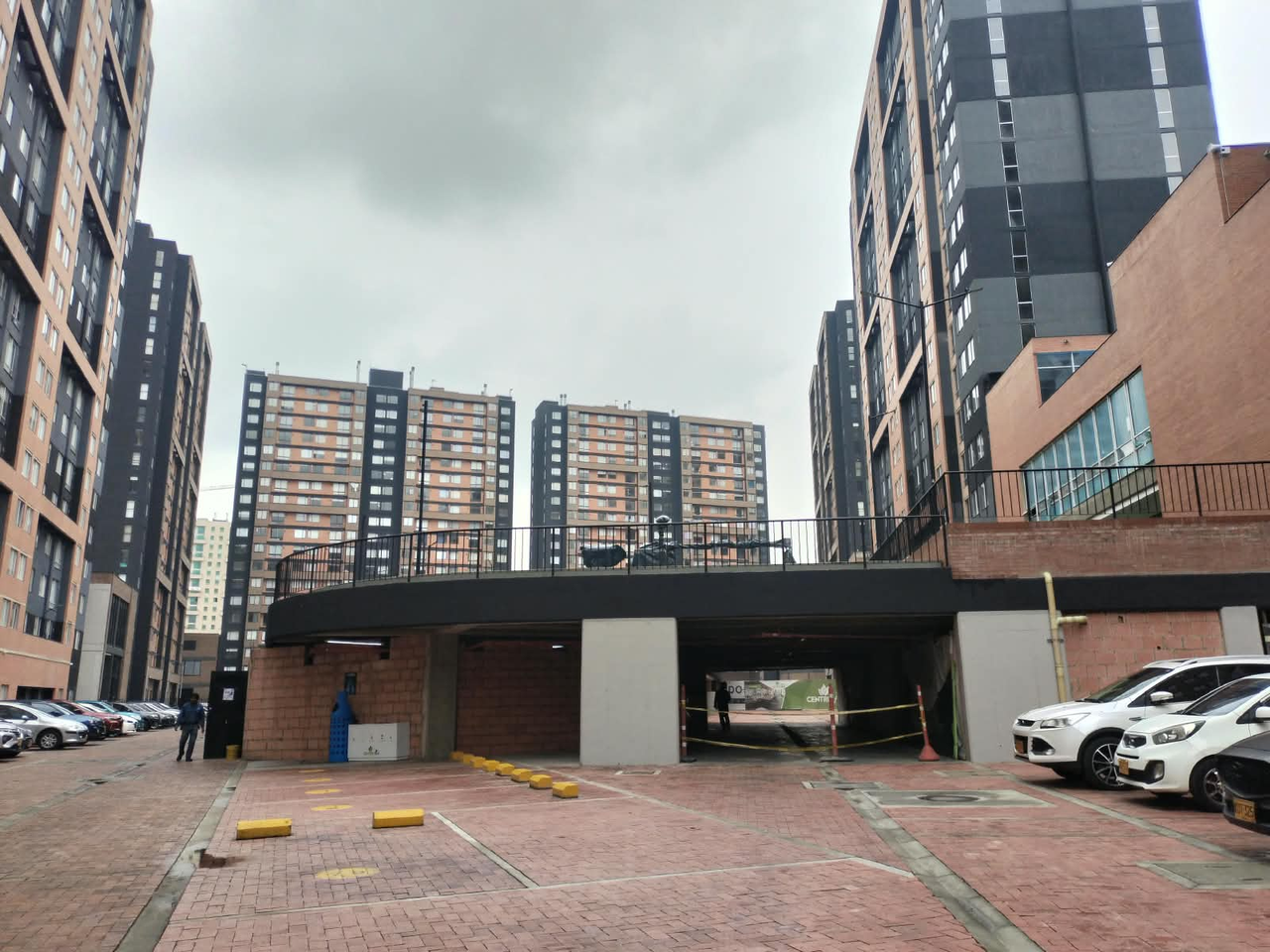 Apartamento de 1 alcoba en venta en Zona Industrial, Bogotá, 31 m² · foto 17 de 24