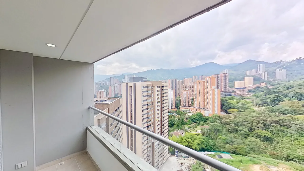 Apartamento en Tres Esquinas foto 5