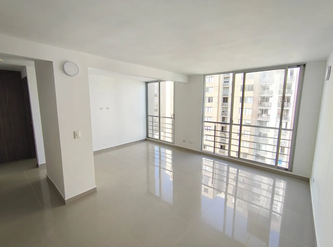 Apartamento en Riomar foto 2