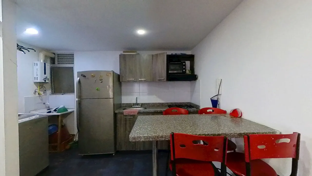 Apartamento en Inglés foto 2