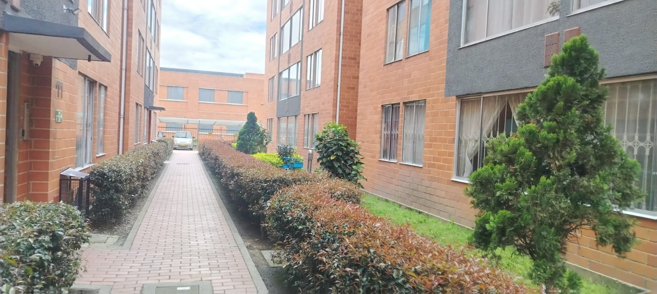 Apartamento en venta en Calandaima, Bogotá · foto 16 de 24