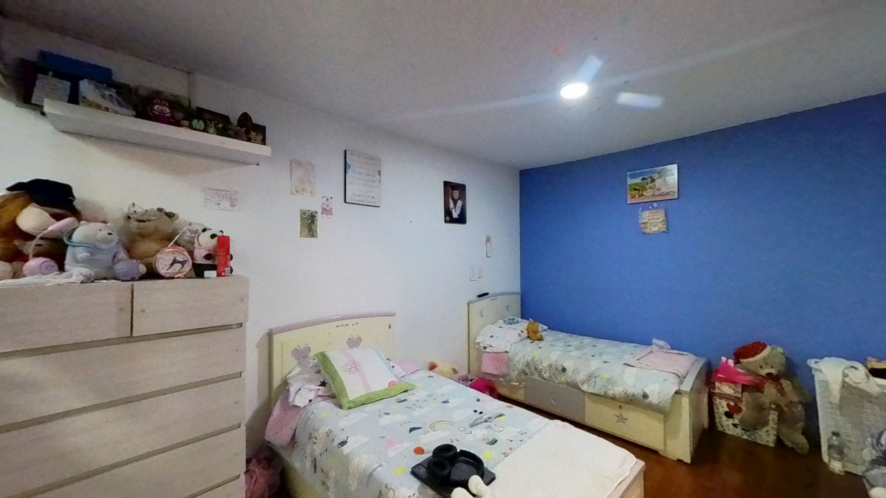 Casa de 7 alcobas en venta en Santa Cecilia, Bogotá, 201 m² · foto 13 de 19