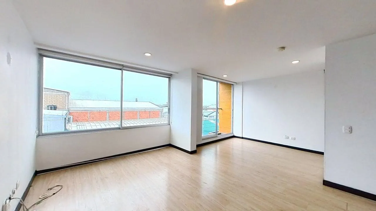 Apartamento en Comuneros foto 2