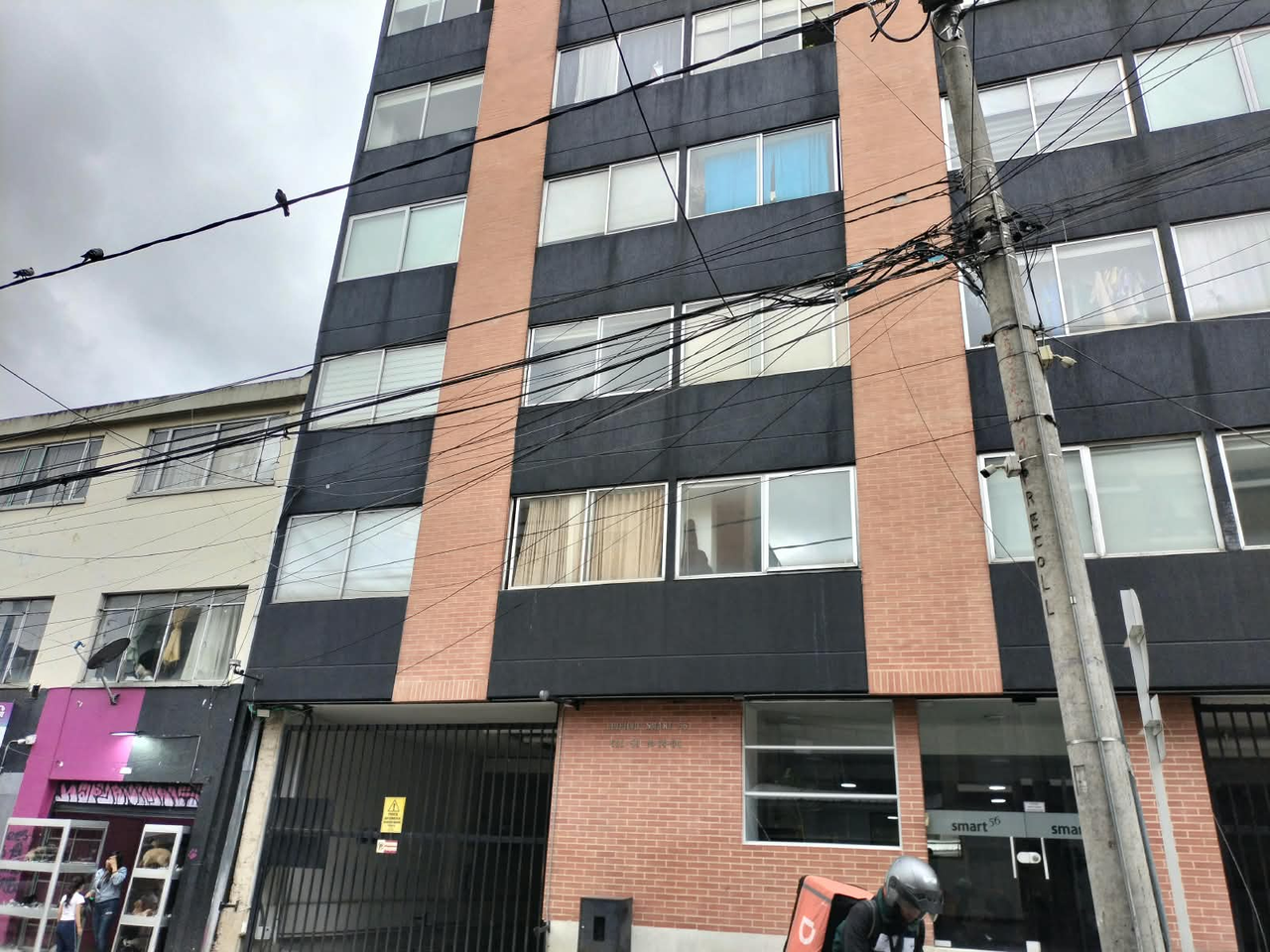 Apartamento en venta en Galerias, Bogotá · foto 9 de 15