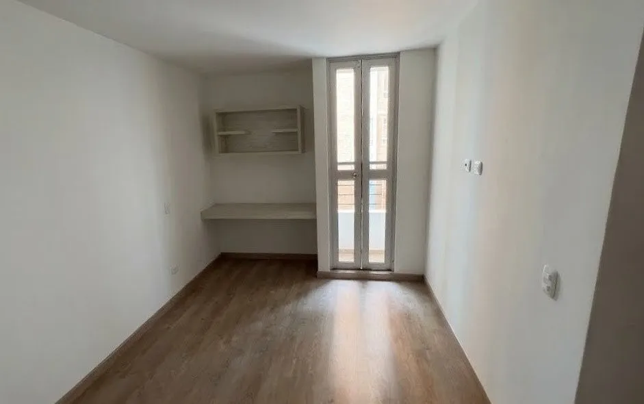 Apartamento en Campo Alegre foto 5