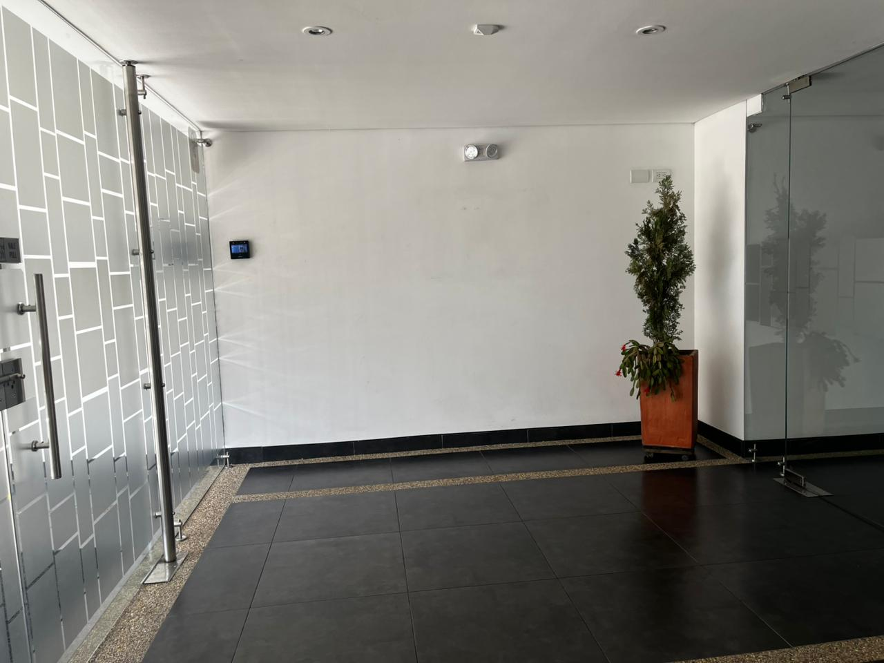 Apartamento de 2 alcobas en venta en Los Andes, Bogotá, 75 m² · foto 15 de 19