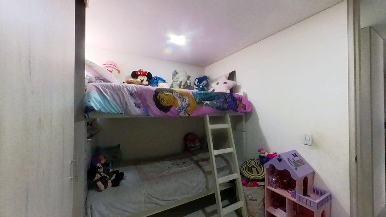 Apartamento de 3 alcobas en venta en 12 De Octubre, Bogotá, 75 m² · foto 10 de 17