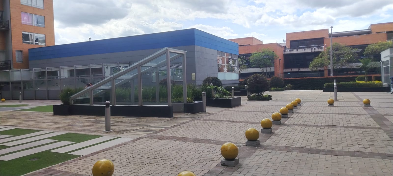 Apartamento de 3 alcobas en venta en Granjas De Techo, Bogotá, 78 m² · foto 23 de 24