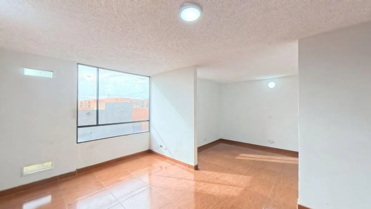 Apartamento en Hogares foto 3