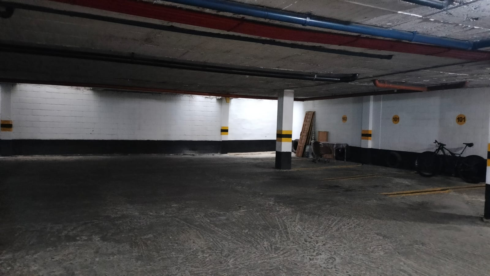 Apartamento de 2 alcobas en venta en Chico Lago, Bogotá, 88 m² · foto 17 de 18