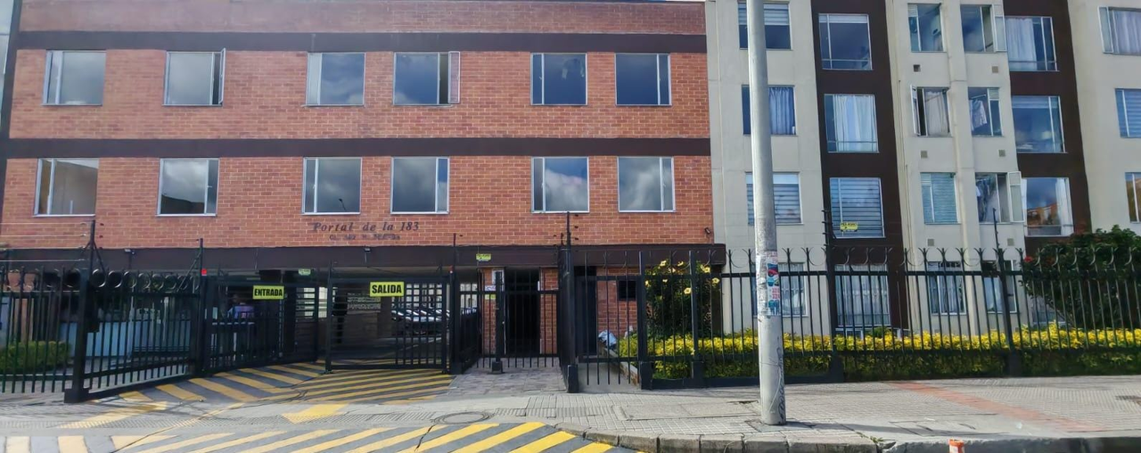 Apartamento de 3 alcobas en venta en Verbenal, Bogotá, 43 m² · foto 19 de 24