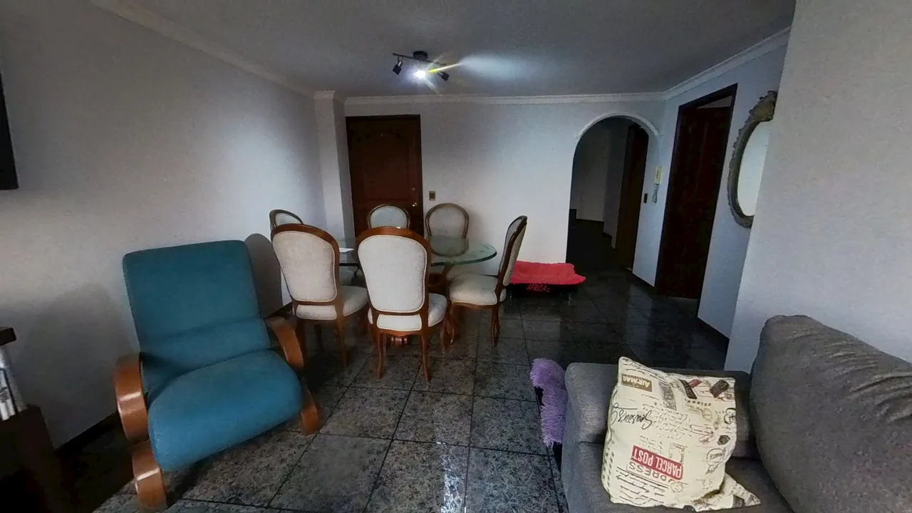 Apartamento en Cedro Narvaez foto 4