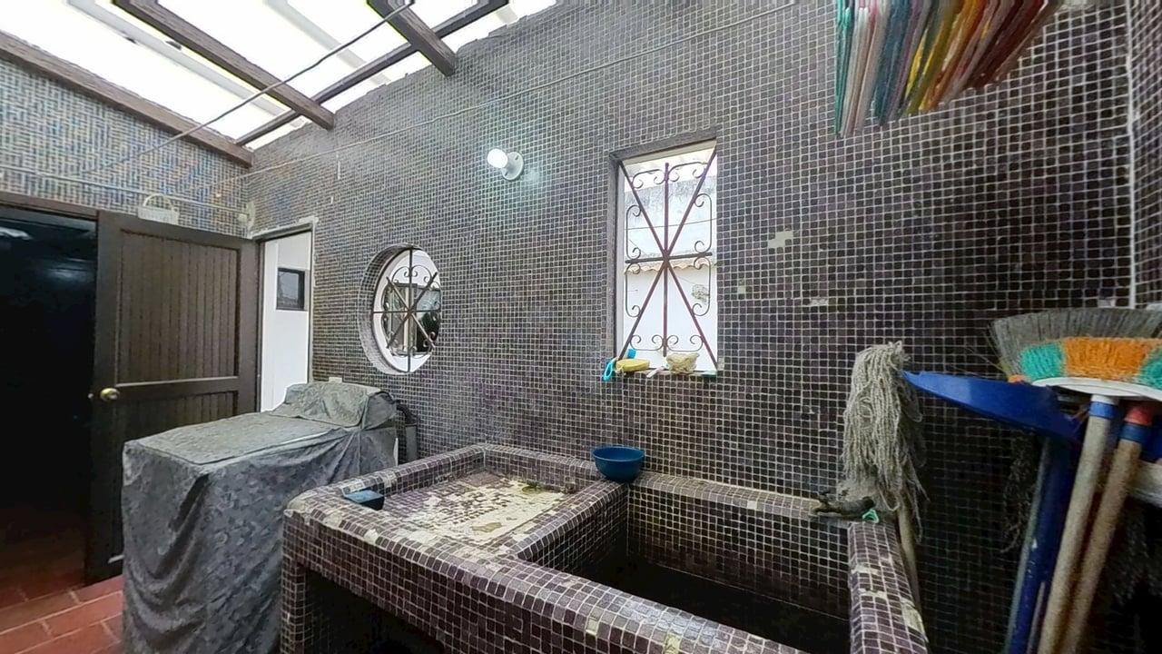 Casa en venta en Santa Barbara, Bogotá · foto 10 de 24