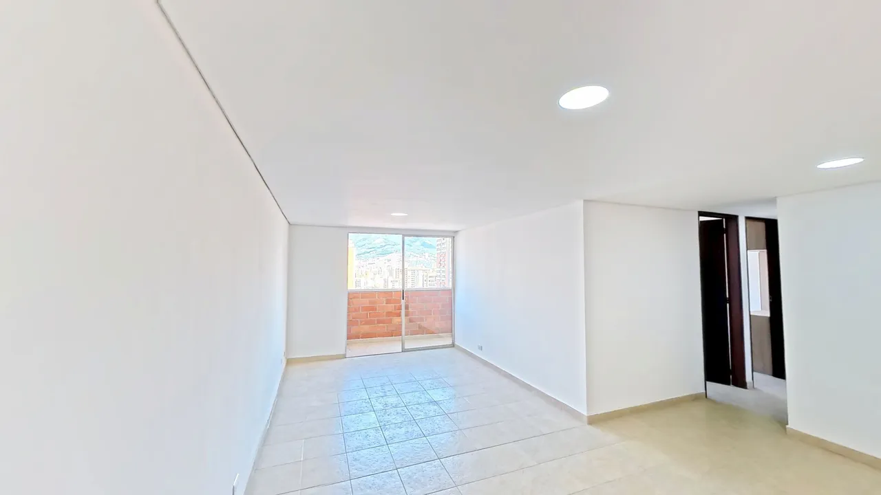 Apartamento en Los Colores — Los Colores, Medellín