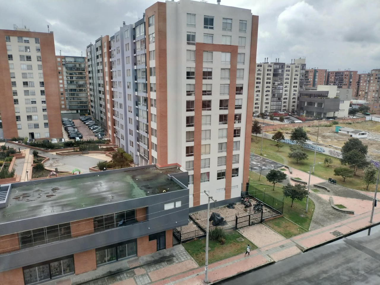 Apartamento de 3 alcobas en venta en Garces Navas, Bogotá, 73 m² · foto 24 de 24